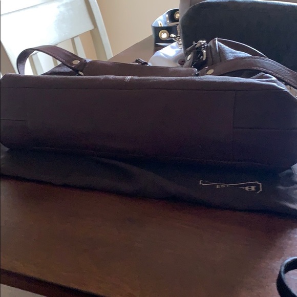 Authentic preloved coach handbag - Picture 8 of 8